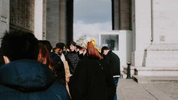 Transformez vos déchets en chefs-d'œuvre écologiques : astuces originales pour des décorations durables !